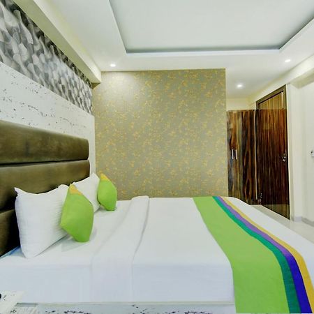 Treebo Trend Smart Signature New Delhi Buitenkant foto