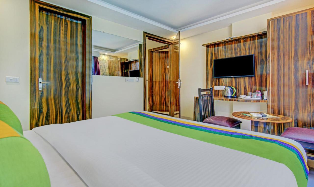 Treebo Trend Smart Signature New Delhi Buitenkant foto